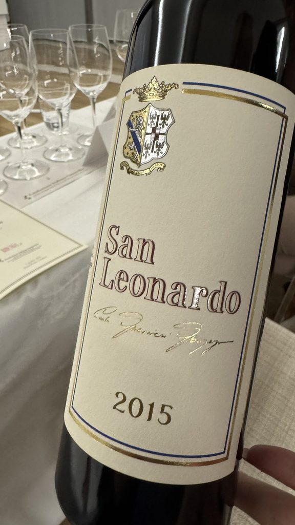 Bottiglia di San Leonardo dell'annata 2015
